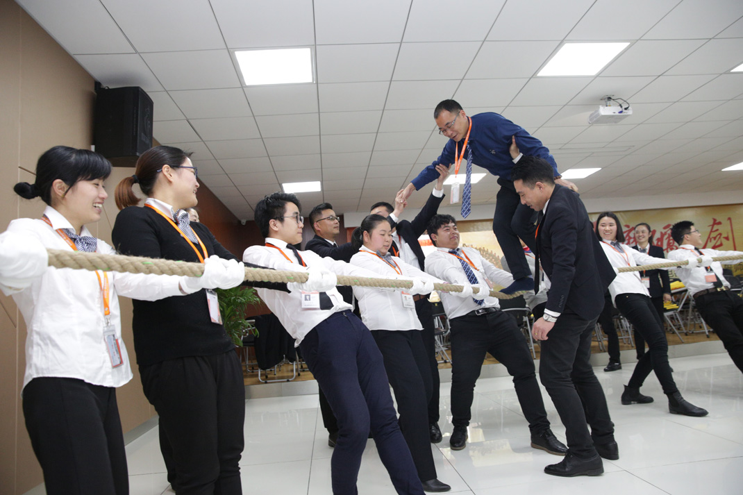 八年磨礪，劍指17——科恩電器2017年誓師大會隆重舉行