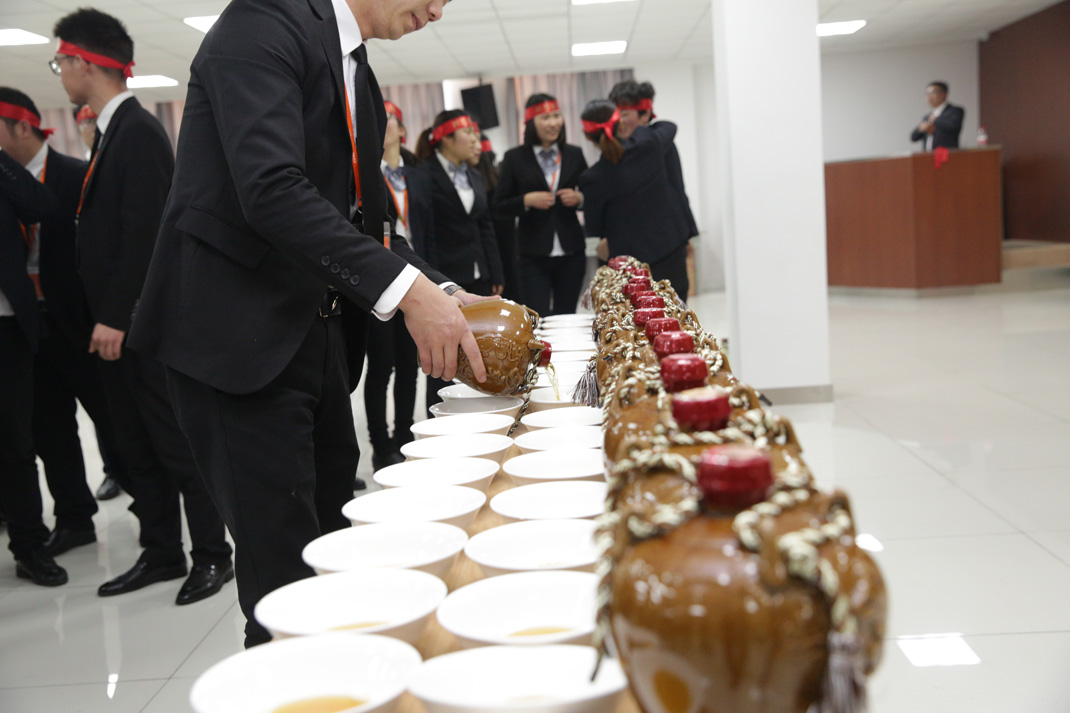 八年磨礪，劍指17——科恩電器2017年誓師大會隆重舉行